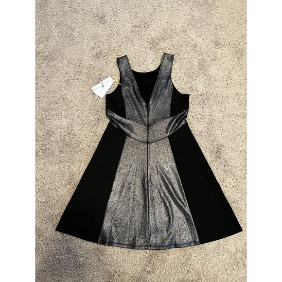 BCBG Generation Black Gunmetal Combo Metallic Sleeveless Dress Size 6 NWT - Picture 8 of 12